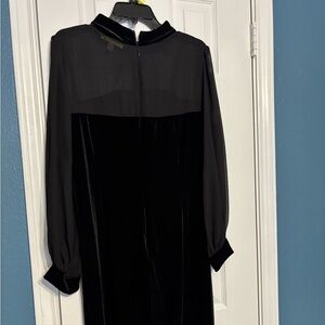 Meloni elegant Black Velvet Dress with Sheer Sleeves